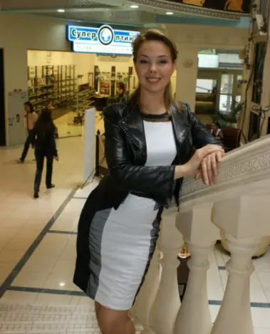 Анкета массажистки Валерия - Фото 2, метро Гражданский пр-кт, 28 лет, №2338